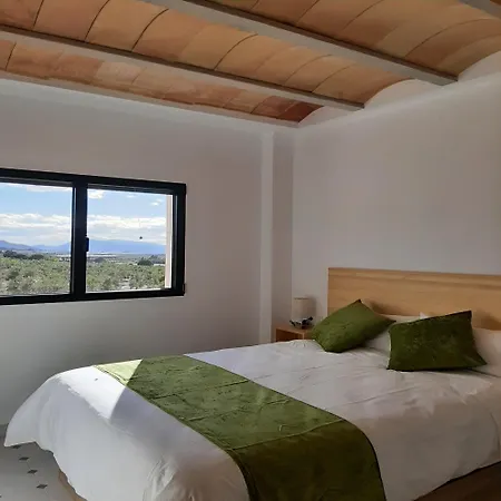 Casita Del Embalse Con Encanto Сasa de vacaciones *