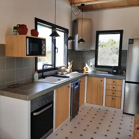 Casita Del Embalse Con Encanto Сasa de vacaciones Biar
