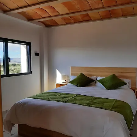 Casita Del Embalse Con Encanto Сasa de vacaciones *